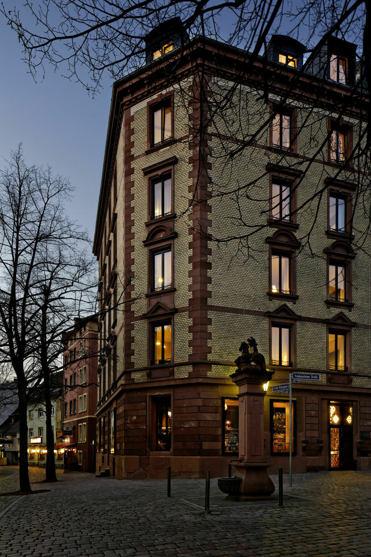 ホテル リバーティン リンデンベルク フランクフルト エクステリア 写真